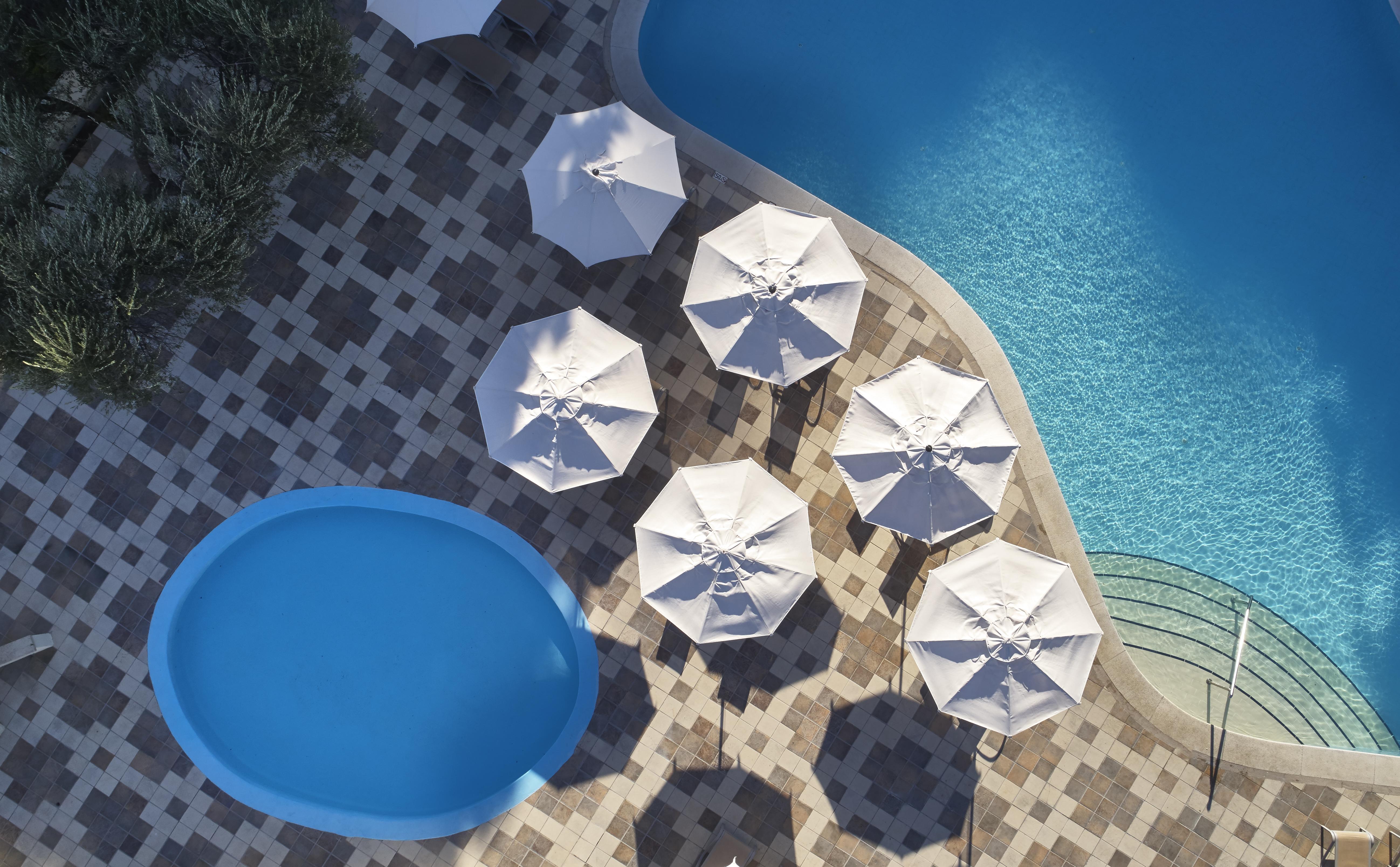 Amus Hotel & Spa Ixia (Rhodes) Exterior foto The pool at the hotel
