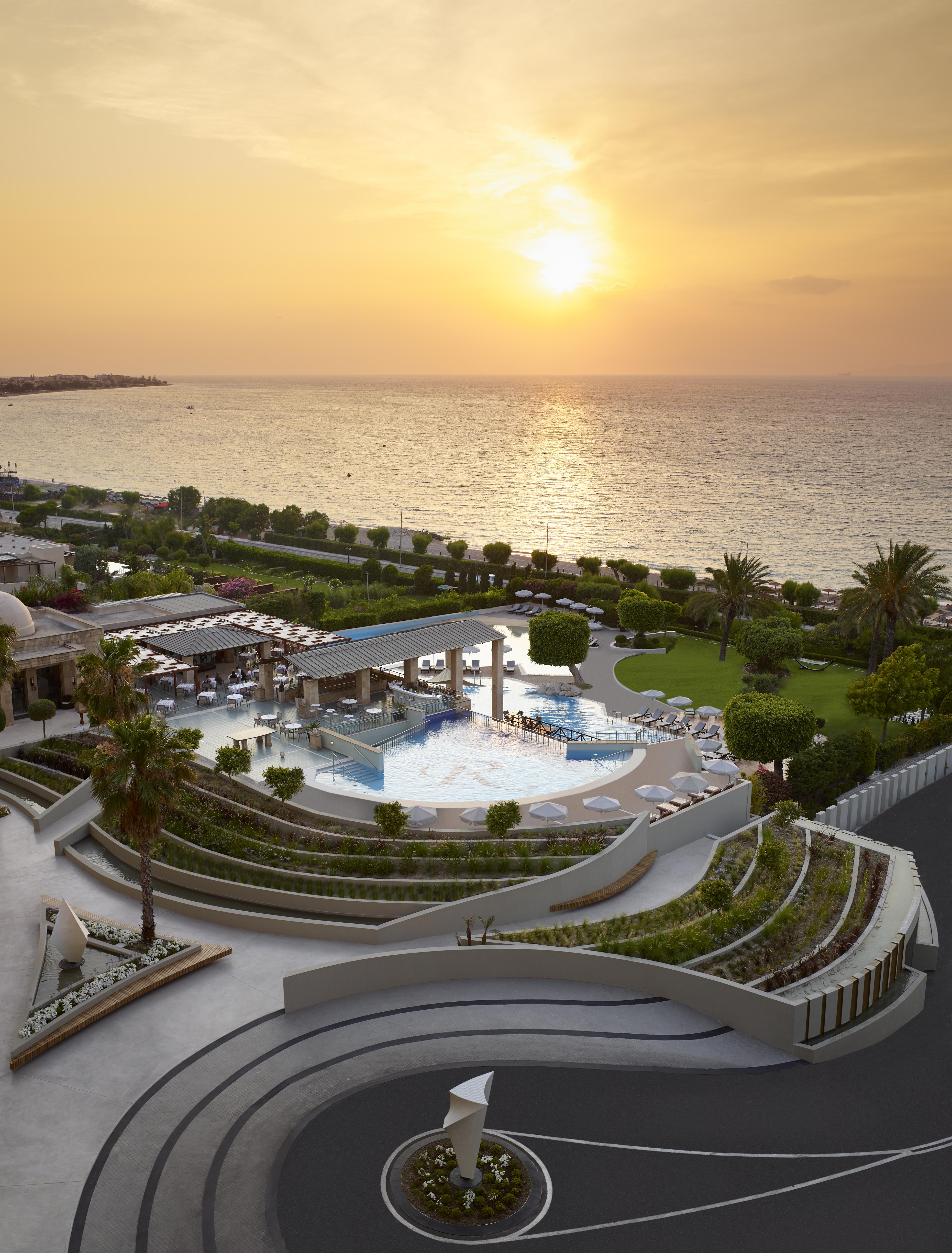 Amus Hotel & Spa Ixia (Rhodes) Exterior foto The resort's main pool