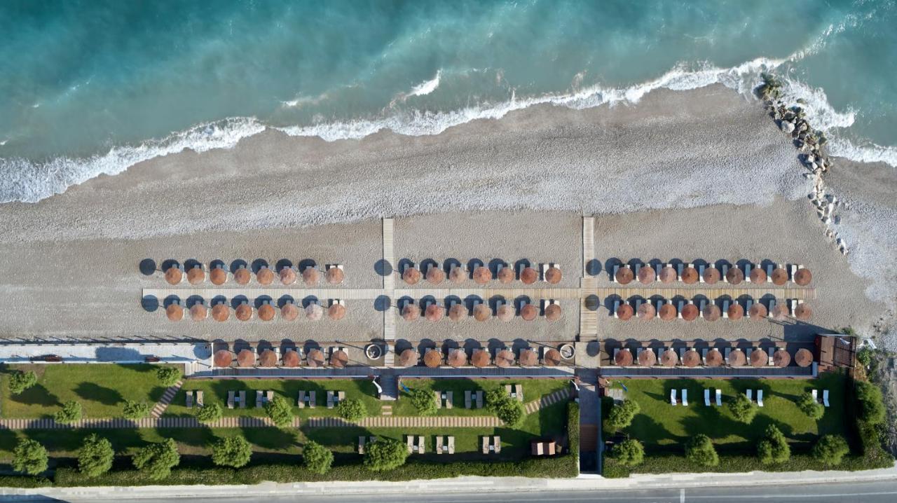 Amus Hotel & Spa Ixia (Rhodes) Exterior foto The 1960s-built, 1000-metre-long (3,300 ft) seawall at the Port of Miami